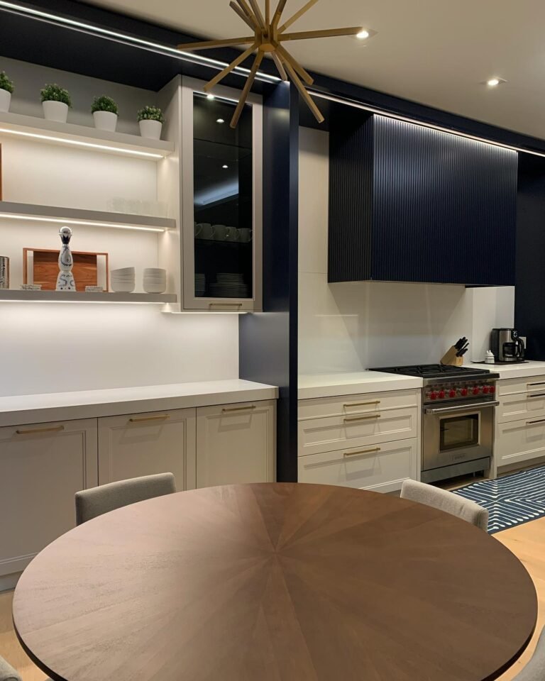 379401627_682427710601210_749388976920706143_n